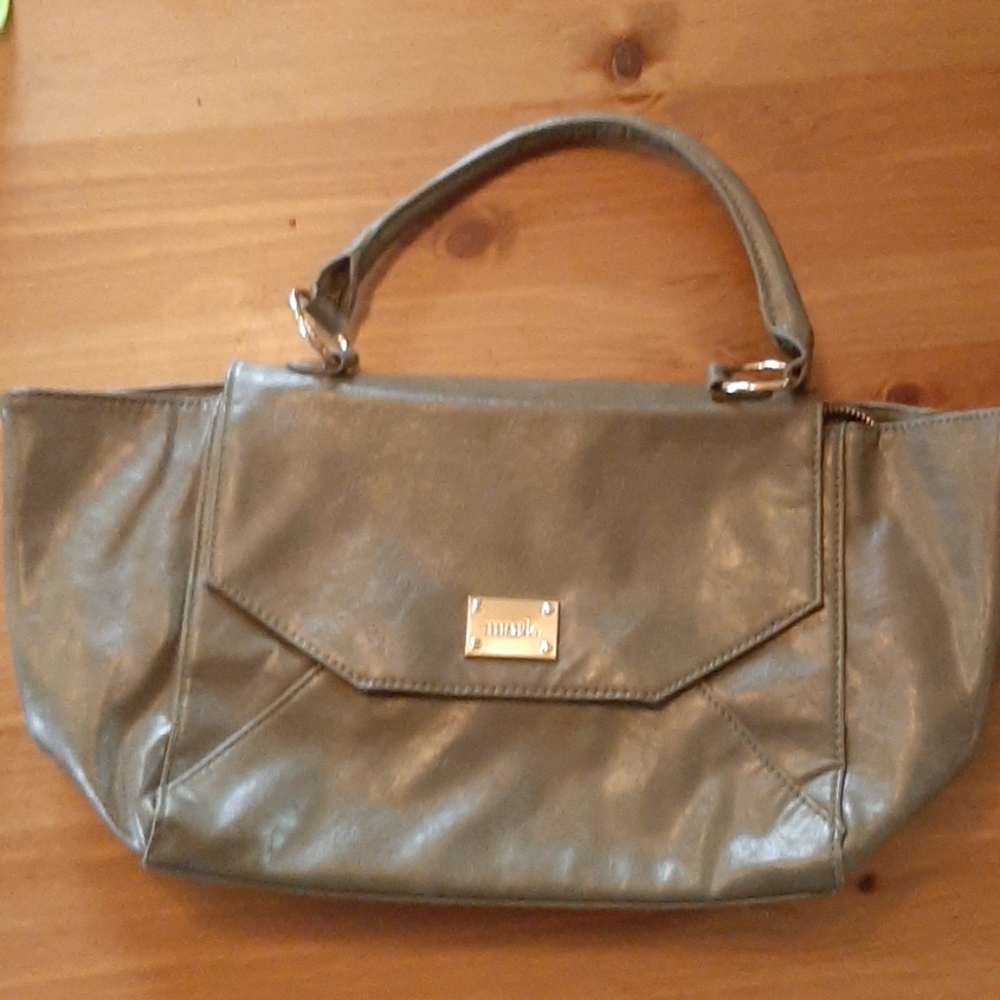 Mark. Purse EUC